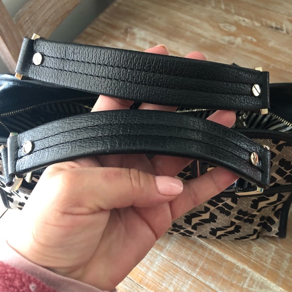 L.A.M.B. Handbag - Picture 6 of 6